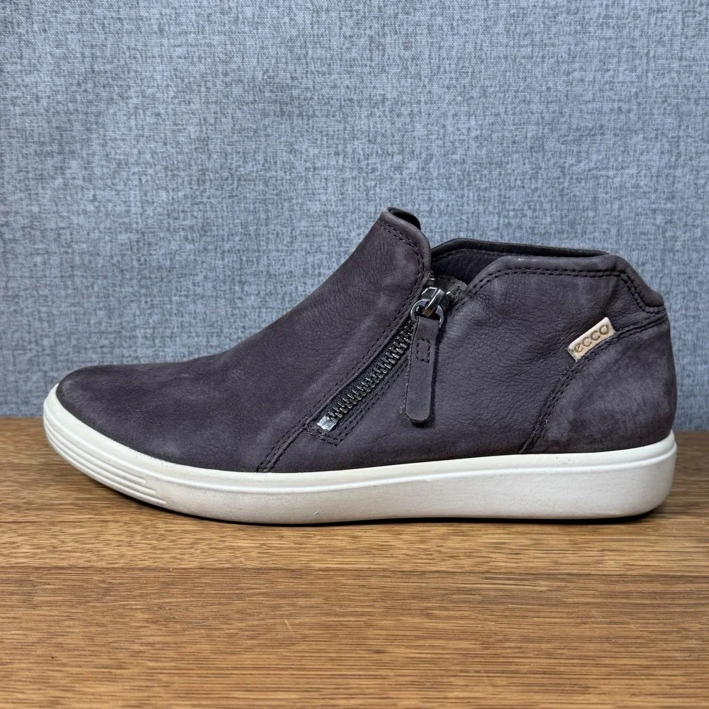 Ecco Womens Soft7 Shoe Size 37 6 Gray Nubuck Zip Bootie Mid Sneaker Comfy Casual